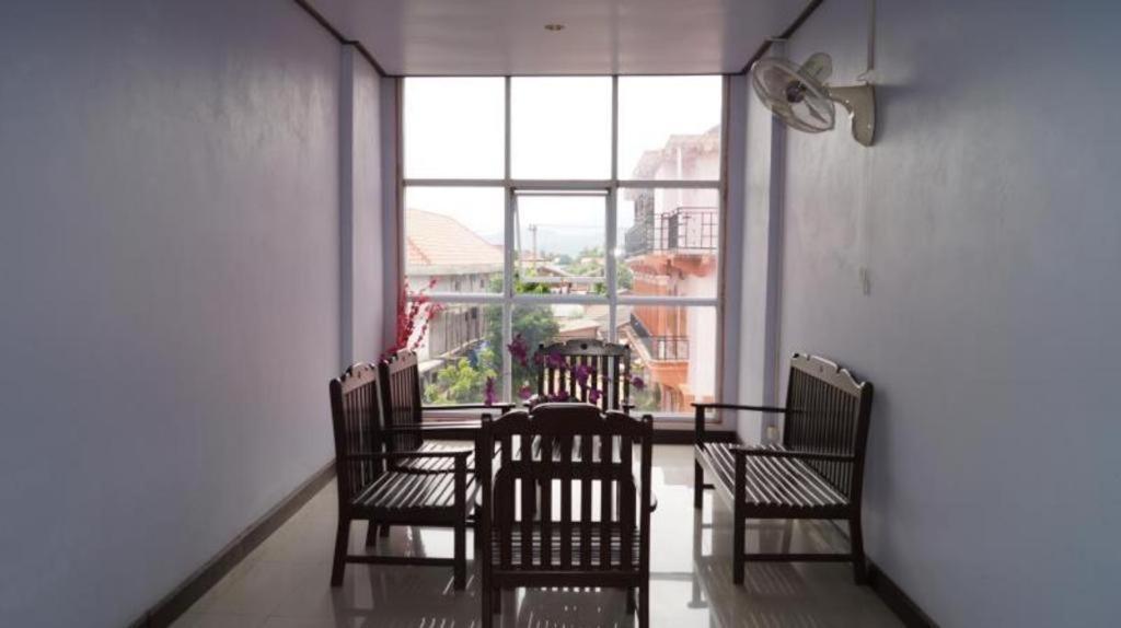 Phou Ang Kham 2 Hotel Vang Vieng Exterior photo